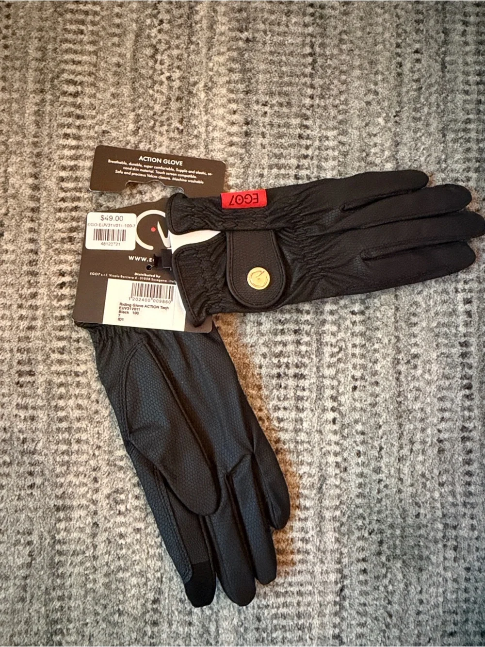 EGO7 Women’s Black Action Gloves Size 7 Still in Package